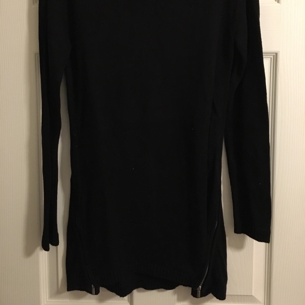 New York and company sweater